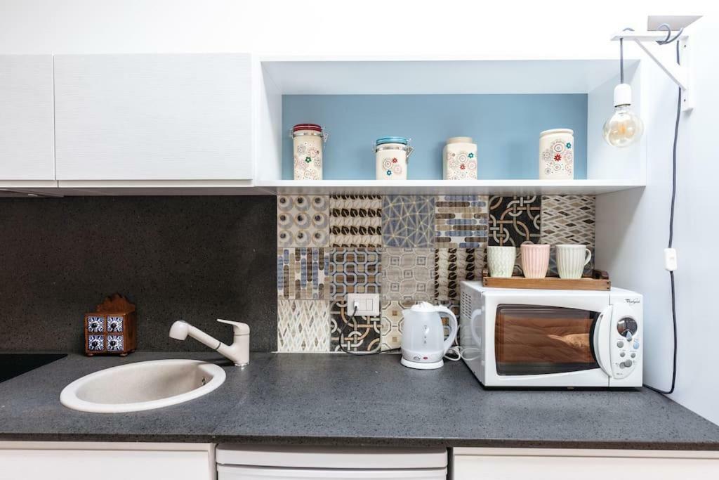 Coquille Maqueda Apartment ปาแลร์โม ภายนอก รูปภาพ